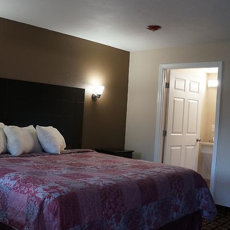 Best Stay Inn Plainville Extérieur photo