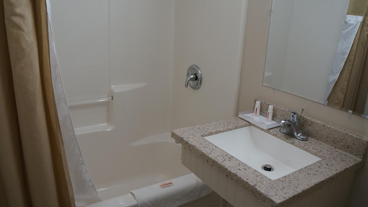 Best Stay Inn Plainville Extérieur photo