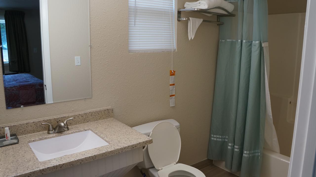Best Stay Inn Plainville Extérieur photo