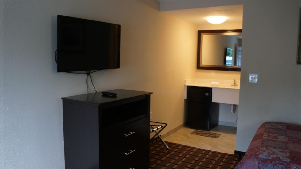 Best Stay Inn Plainville Extérieur photo